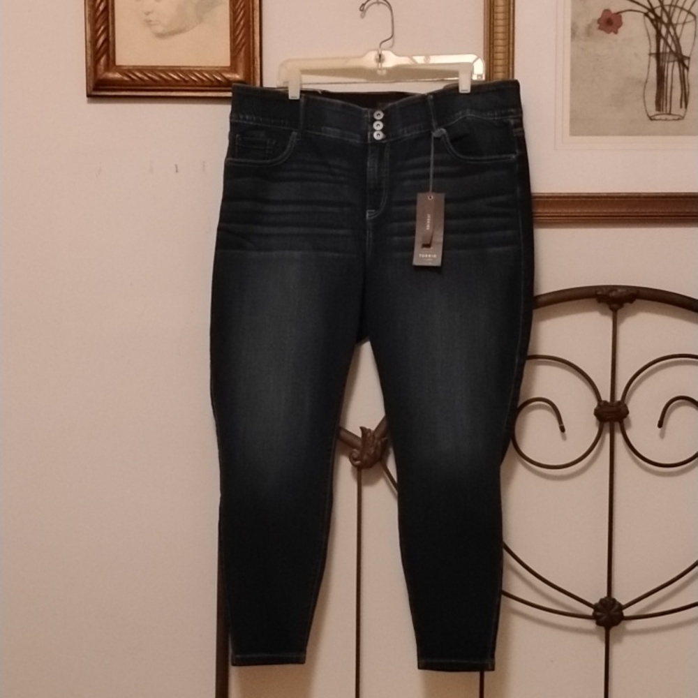 Torrid Premium High Rise Skinny Jeggings Jeans Blue Grotto Plus Size 24 NWT